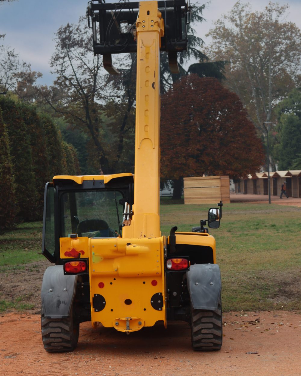 A scenic shot of an industrial machine for road maintenance work